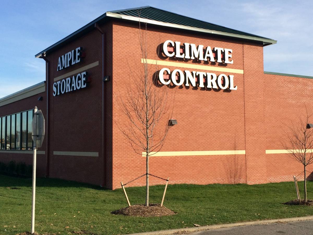 Exterior of Ample Storage Laburnum facility, view of climate controlled signage.